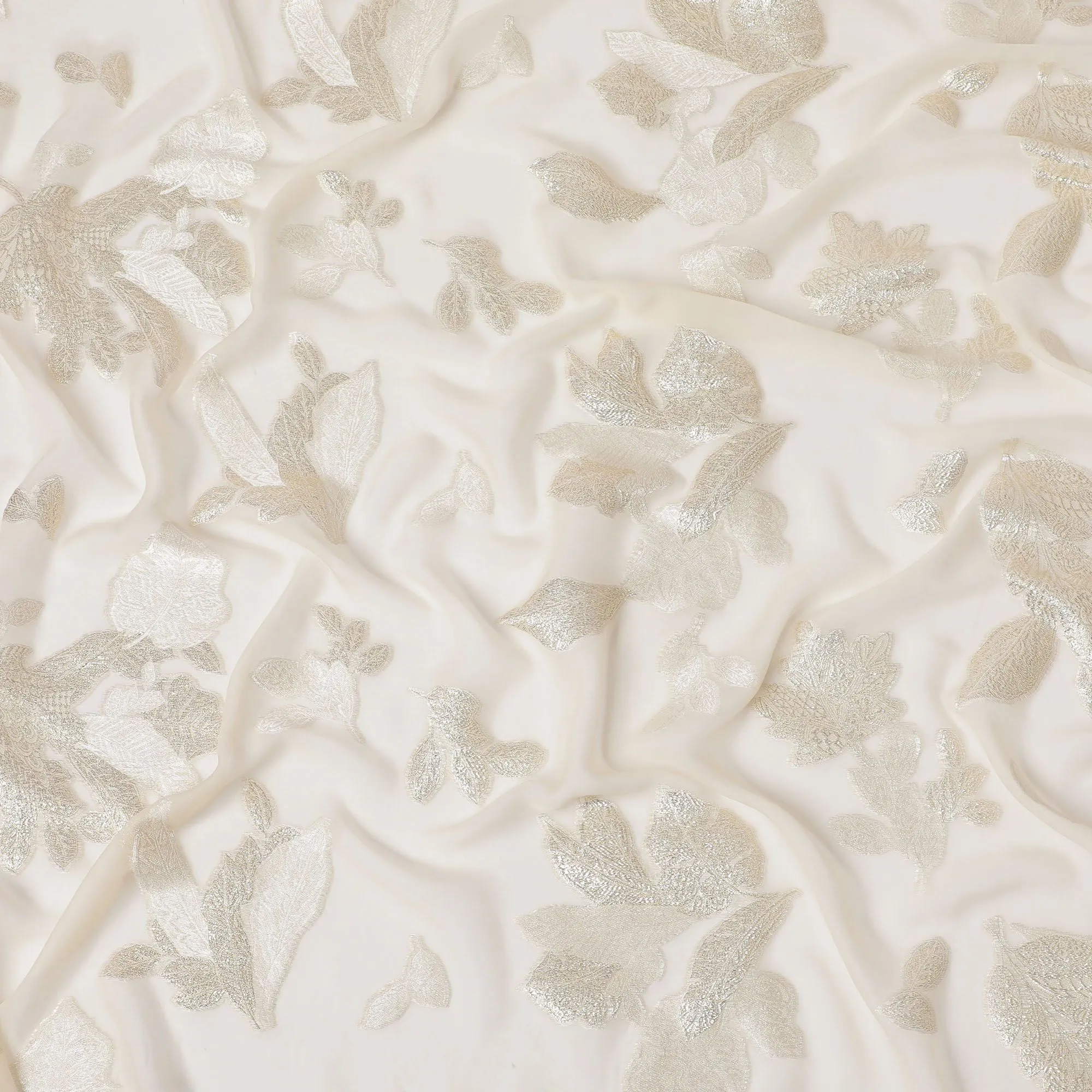 Classic Cream Silk Chiffon Fabric with Gold Lurex, 110cm Wide – Timeless Textile for Elegant Designs-D18389
