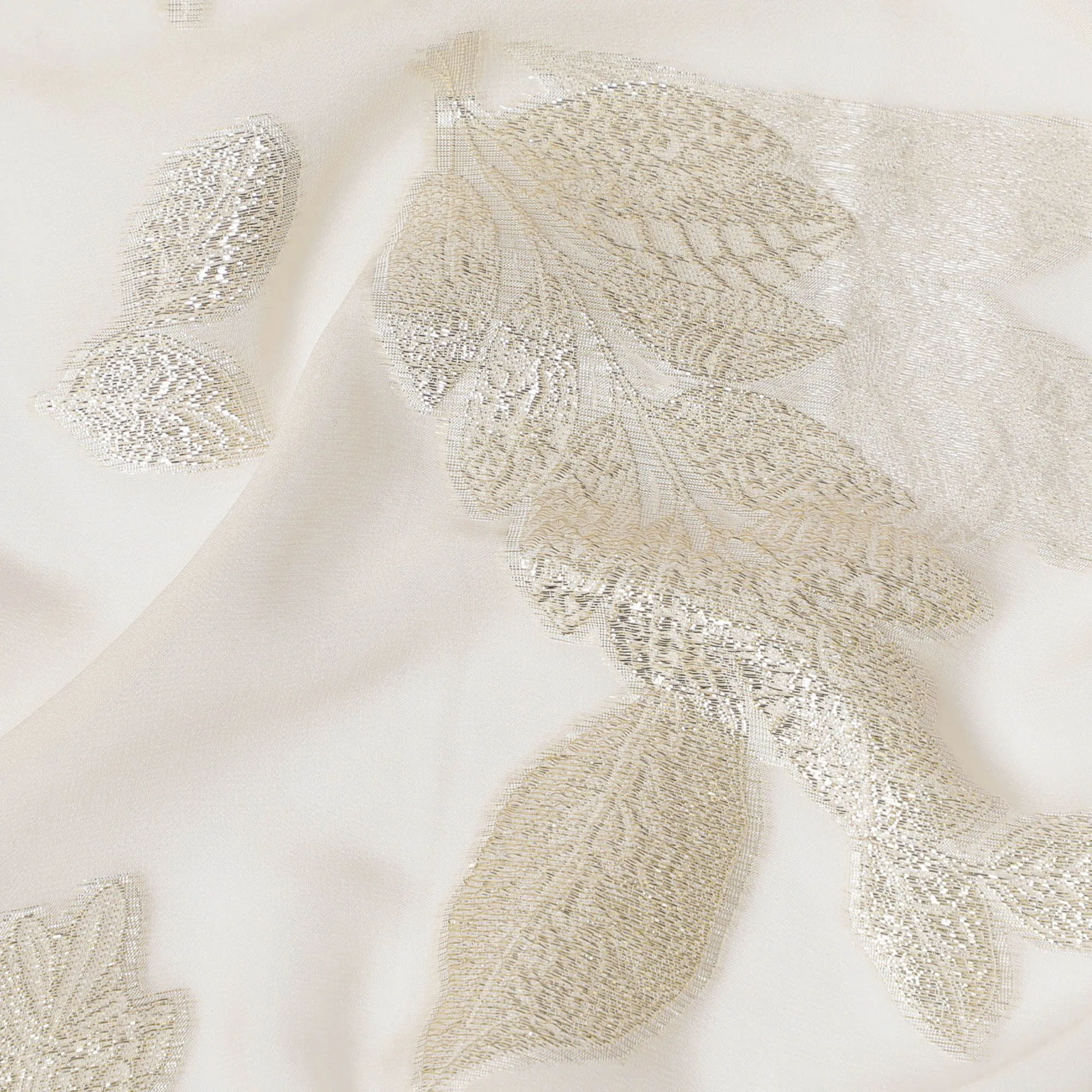 Classic Cream Silk Chiffon Fabric with Gold Lurex, 110cm Wide – Timeless Textile for Elegant Designs-D18389
