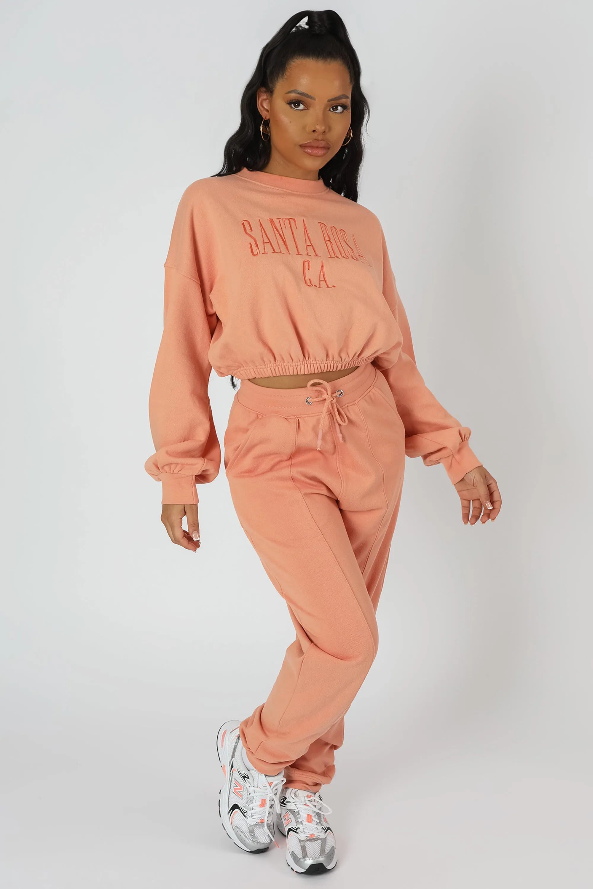 Santa Rosa Gathered Hem Cropped Sweatshirt Peach